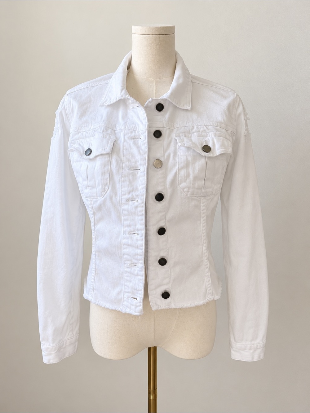 Kut from the Kloth Kara Distressed White Denim Jacket with Button Front